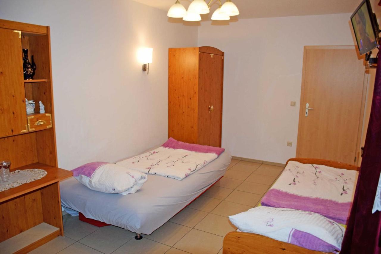 Ferienwohnung/ Ferienzimmer Asche Aschersleben Dış mekan fotoğraf